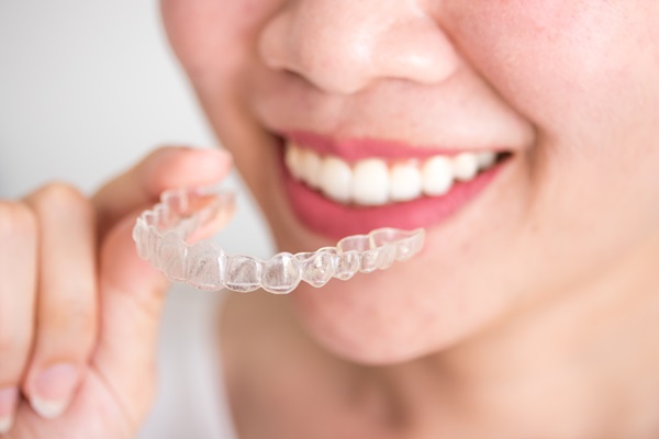 Clear Braces Vs  Traditional Braces